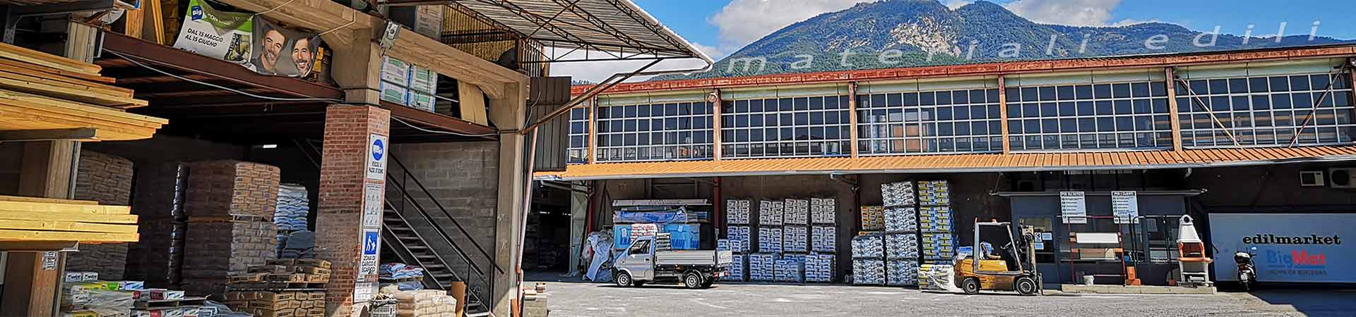 Produzione di tetti in legno, solai, e ferramenta a Massa Carrara in Toscana